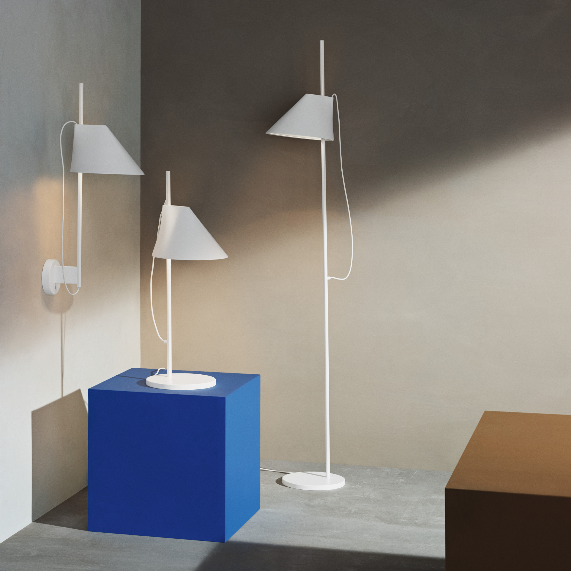 Yuh Table Lamp